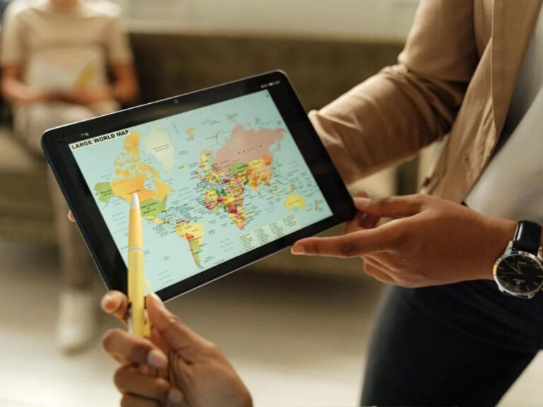How ecommerce Stores Can Start Shipping Internationally