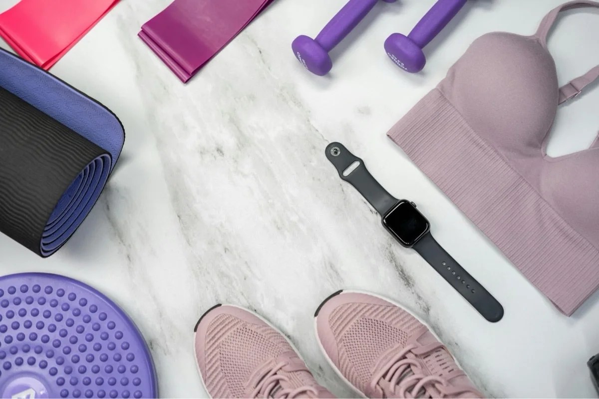 flatlay image of workout gear and clothes